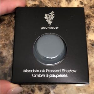 Younique Eyeshadow
